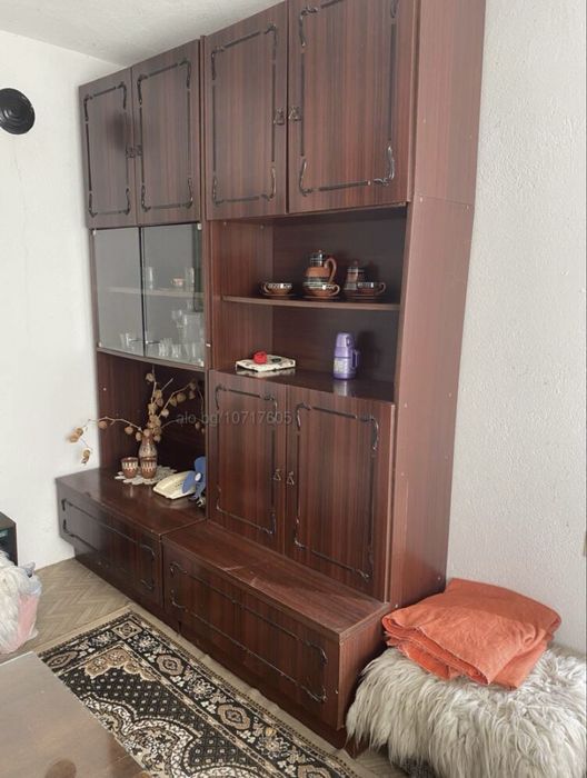 Продавам двуетажна къща