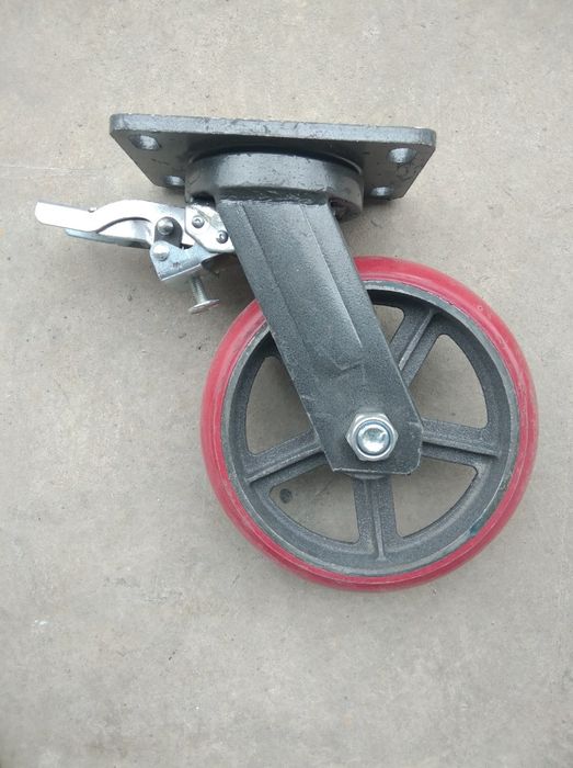 Колесо для телашка 200 мм с паварод с тормизим