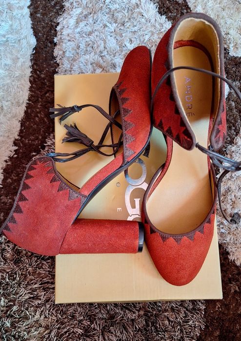 Pantofi piele întoarsă noi 38