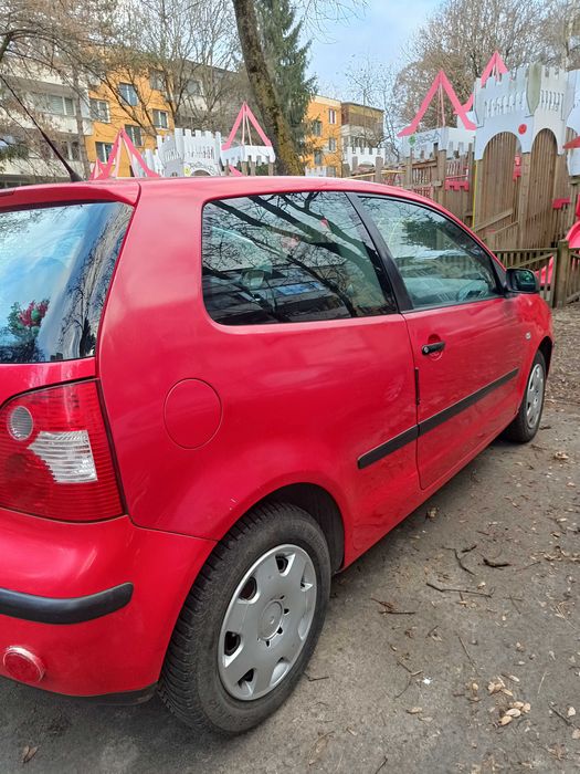 Vând Volskwagen polo 1,2