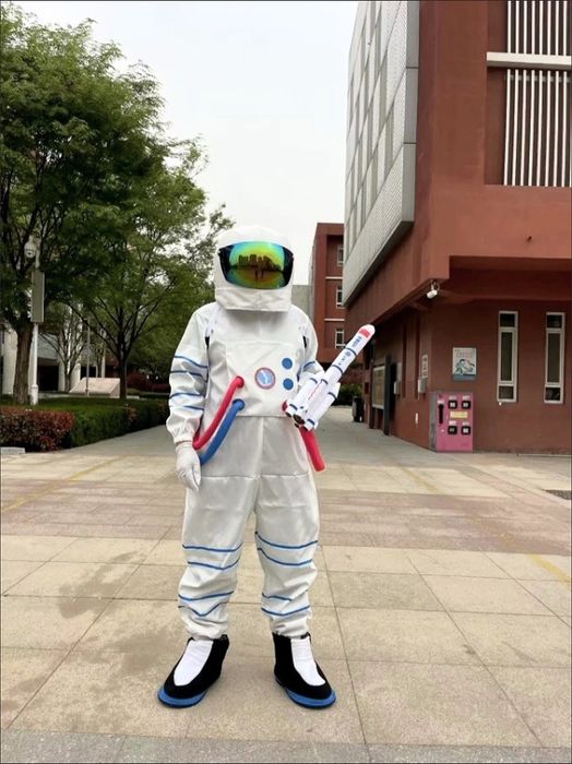 костюмы космонавтов