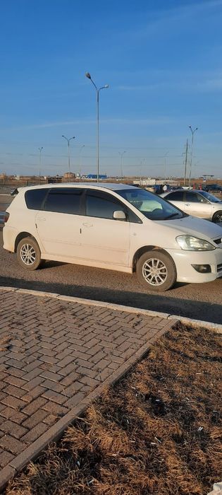 Toyota Ipsum 2005 г.