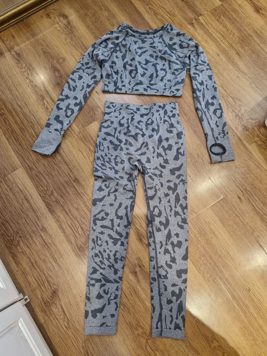 shein нов дамски спортен комплект