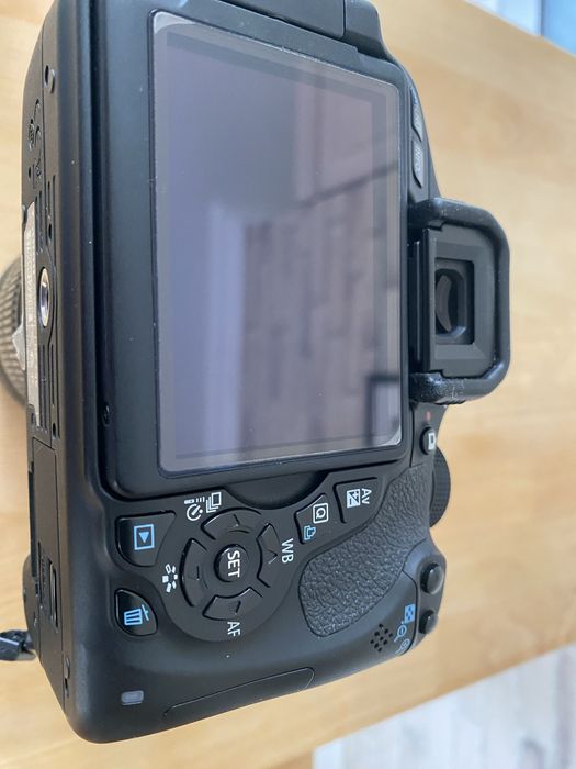 Canon 600 D 18-135mm