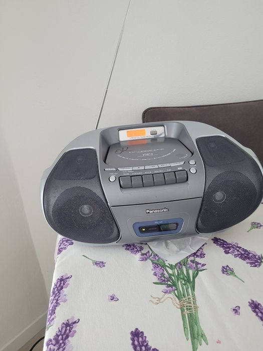 Radio cd mp3 Panasonic funcțional