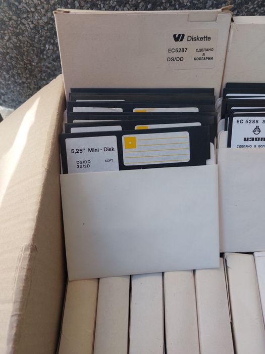 Дискети 5.25" инча
