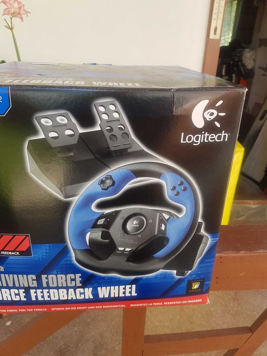 Vand volan jocuri P.C. si Play Station nou