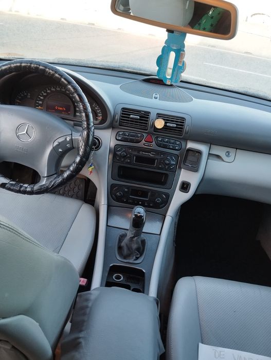 Mercedes c class 220 avantgarde