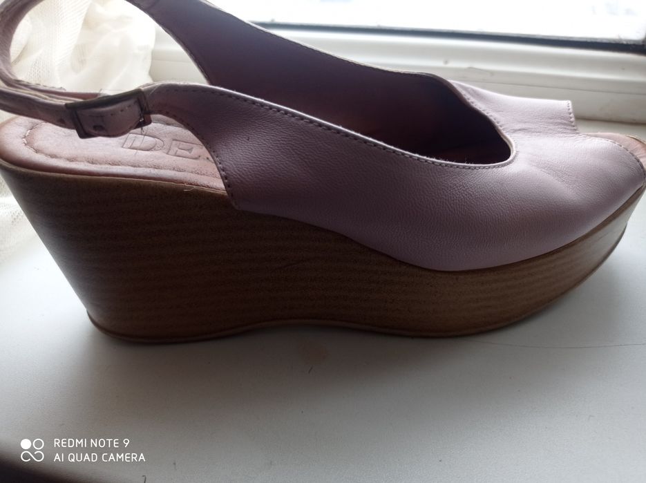 Босоножки 37 размер, сандали