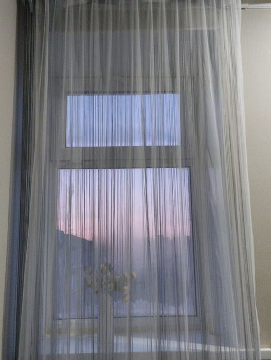 Продам тюль на кухонное окно