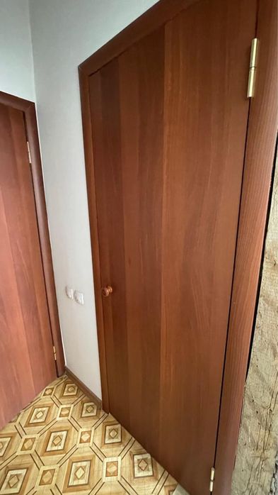 Продам межкомнатные двери