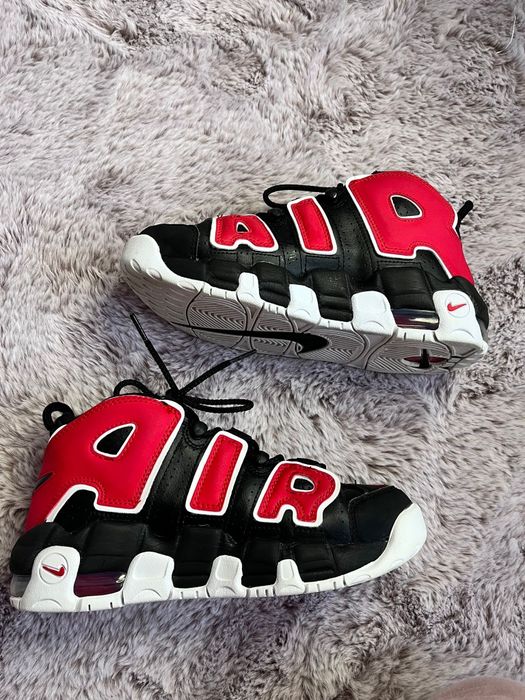 Vand Nike Uptempo marimea 37,5
