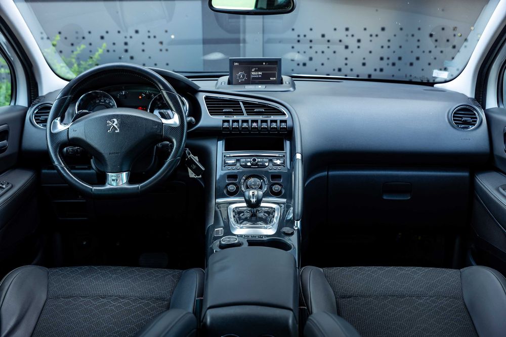Peugeot 3008 / 2.0 D / hybrid / 4x4 / Facelift / Garantie rate