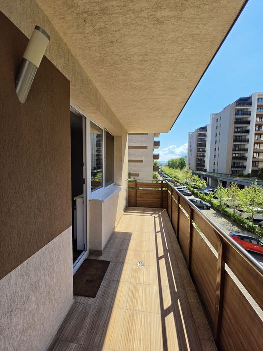 2 camere de închiriat