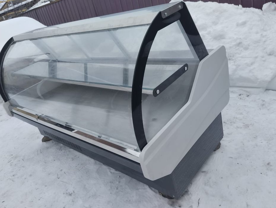 Витриный холодильник 2025