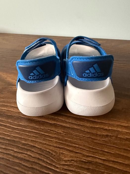 Сандали Adidas, син цвят