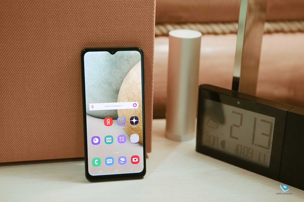 Самсунг Galaxy A12