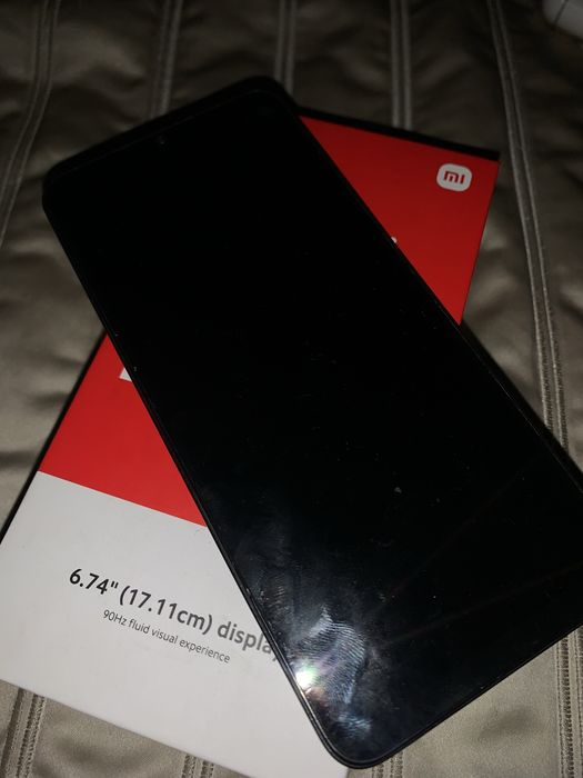 продаю redmi 13c