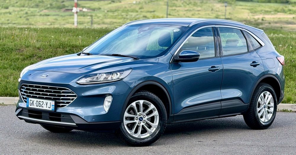 Ford Kuga Bord digital Hybrid Camera marșarier