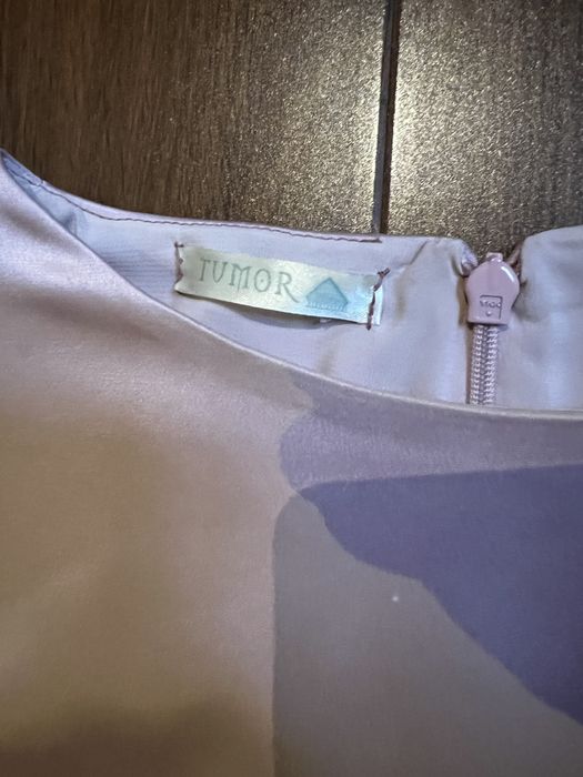 Vechernoe platya asl adras matosidan shikarniy sotiladi