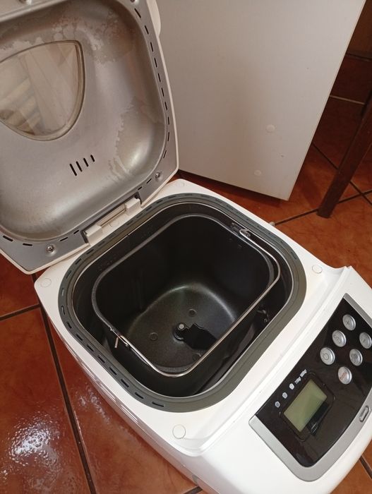 Aparat de făcut paine Moulinex