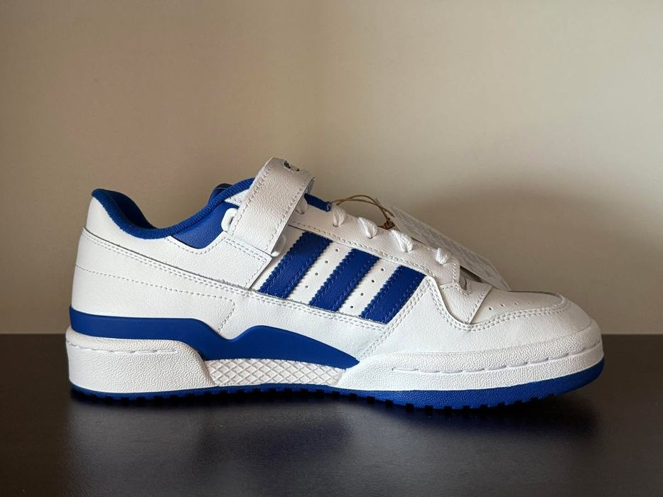 ADIDAS FORUM LOW Налични 42н 26.5см/42.5н 27см/ 43н 27.5см/44н 28см