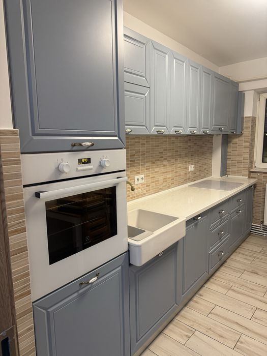 Inchiriez Apartament 4 Camere, Campina zona Salcie