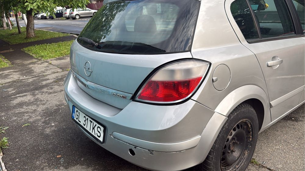OPEL Astra 2004 — imagine 5