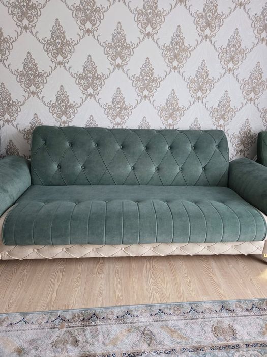 Продам диван и кресла