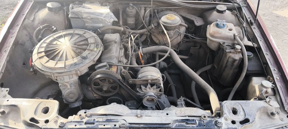 Автомобиль Audi 80 b3