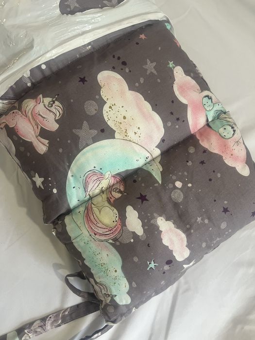 Бортик на кровать