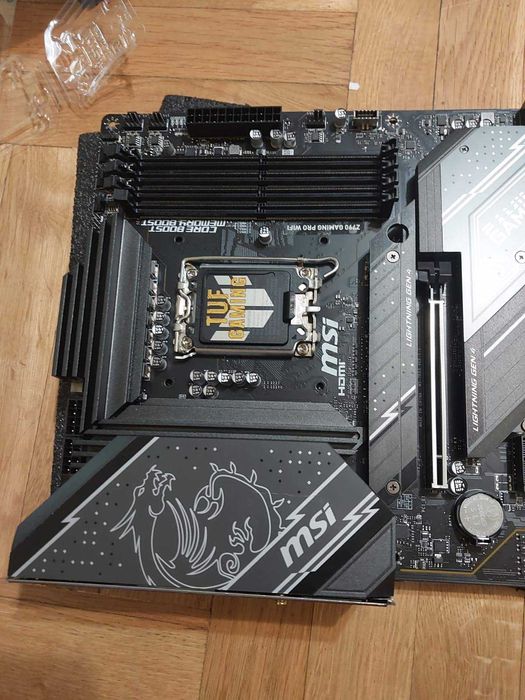 MSI Z790 Gaming Pro Wi-Fi DDR5 - със забележка !