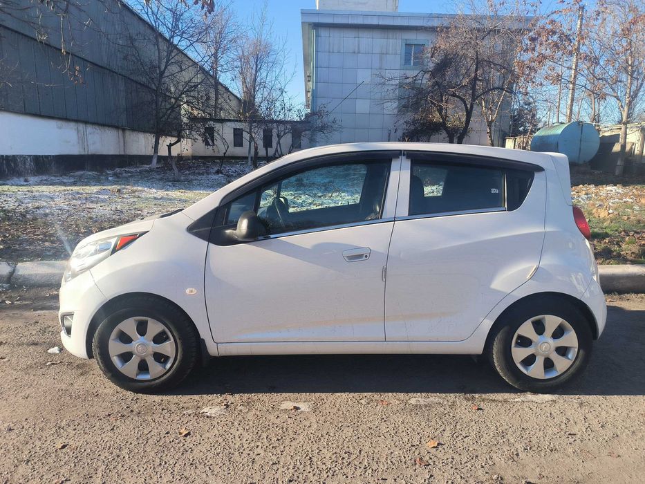 Spark 1.25 katta motor, mehanika, 2019 yil (naqd, perechisleniye)