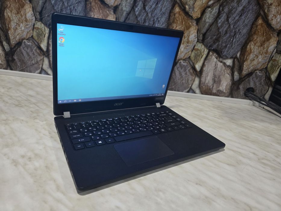 Ноутбук Acer Travel mate P