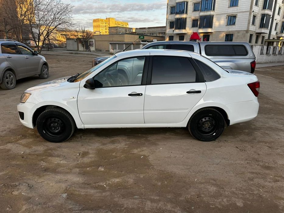 лада гранта 2018 года