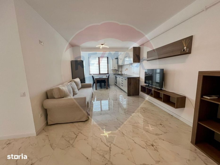 Apartament cu 3 camere de vânzare