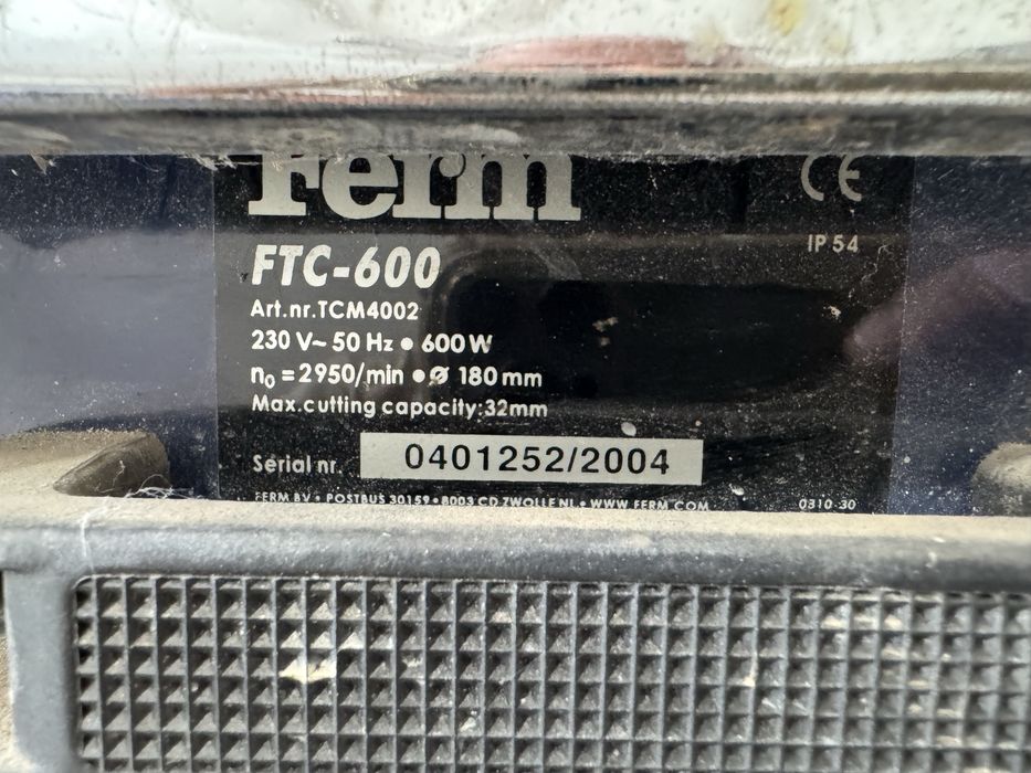 Машина за плочки - Ferm 600 W  / 125mm