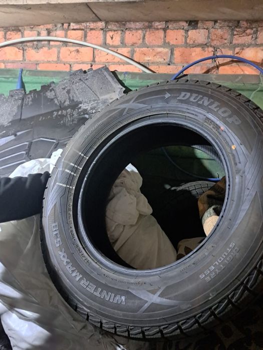 Комплект шин липучка DUNLOP .