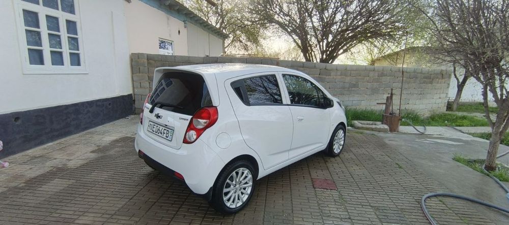 Spark sotiladi 2 pozitsiya