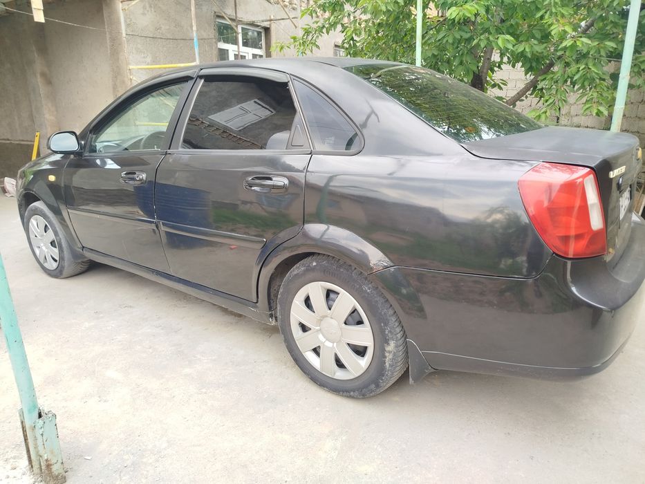 Lacetti 2006 1.6 нахт сотилади