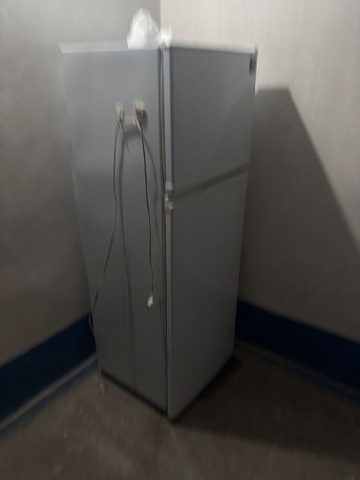 Холодилник samsung