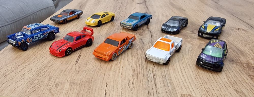 Vand masinute hot wheels