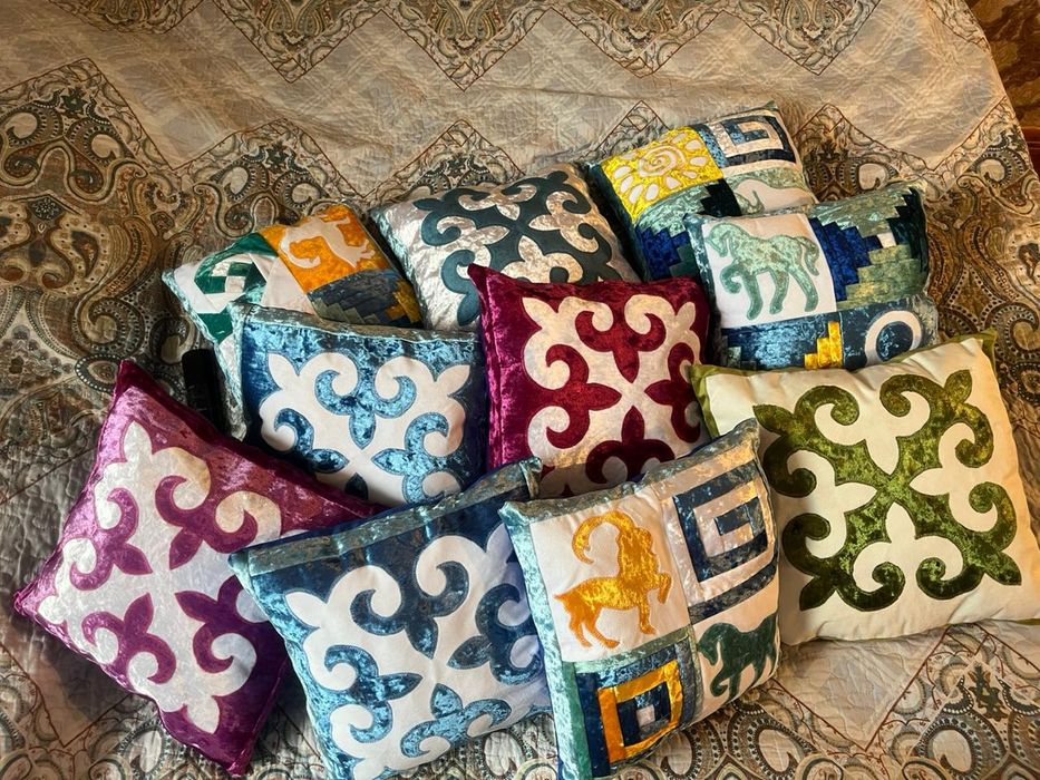 Тойбастар подарок на восьмое Марта