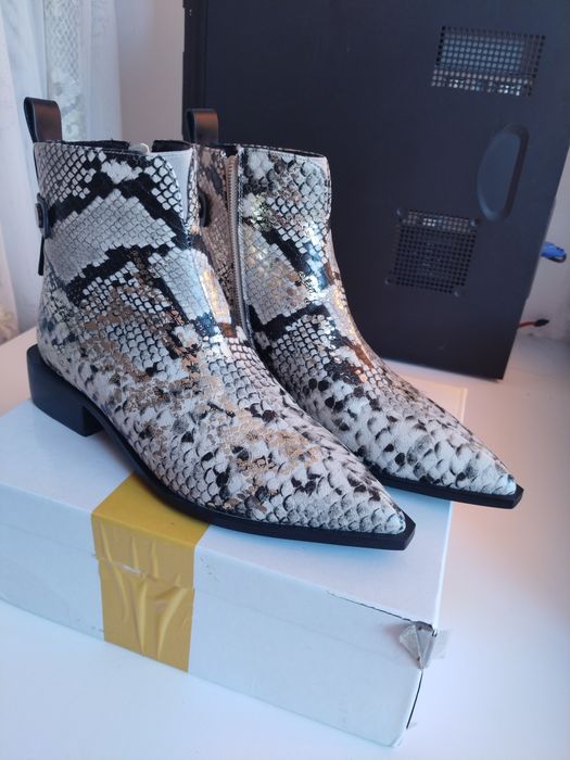 Срочно срочно!!!