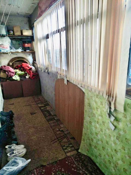 Продам 5-комн квартиру КСК