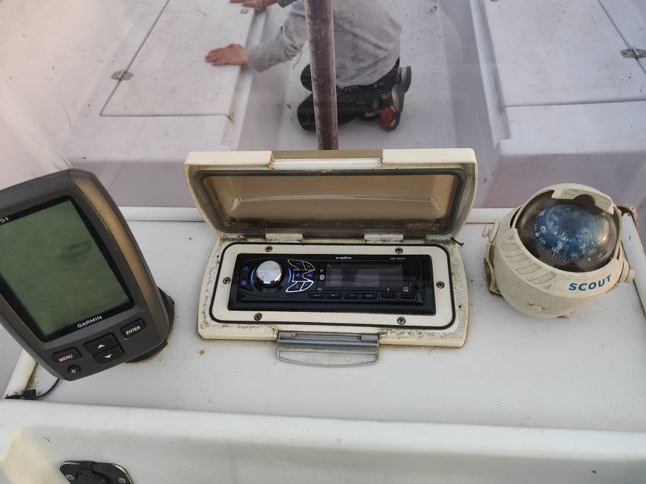 Barca fibra 5m complet echipata sau schimb cu auto