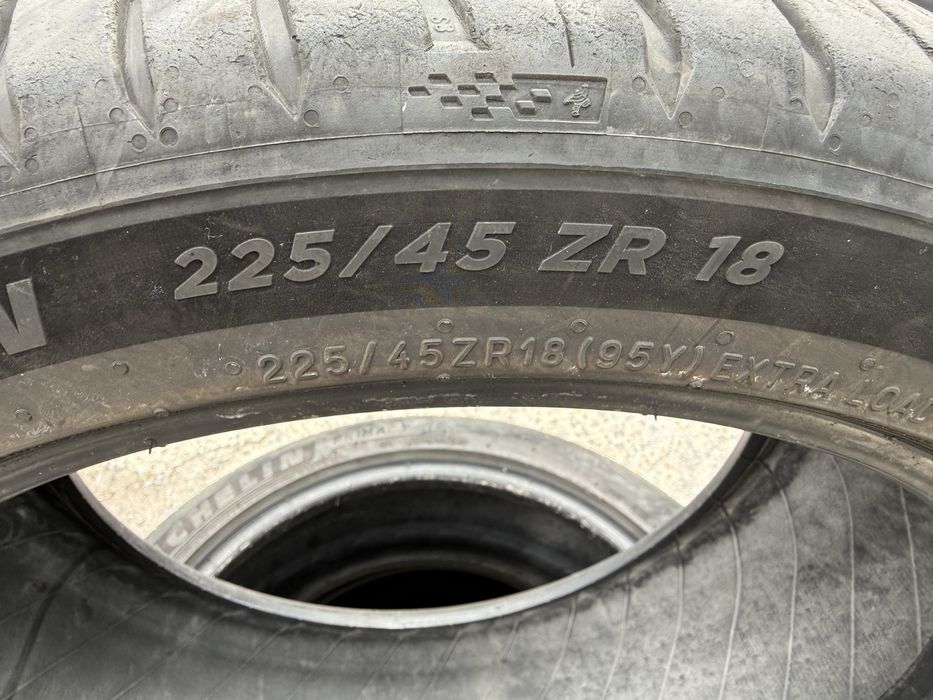 Мишелин Пилот Спорт-5  225/45/18