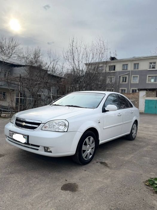 Lacetti 1,8 Мотор Газ Метан одни руки с салона брали