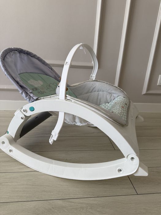 Детский шезлонг качалка