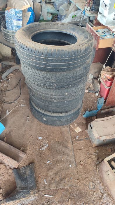 Продам шины на лето